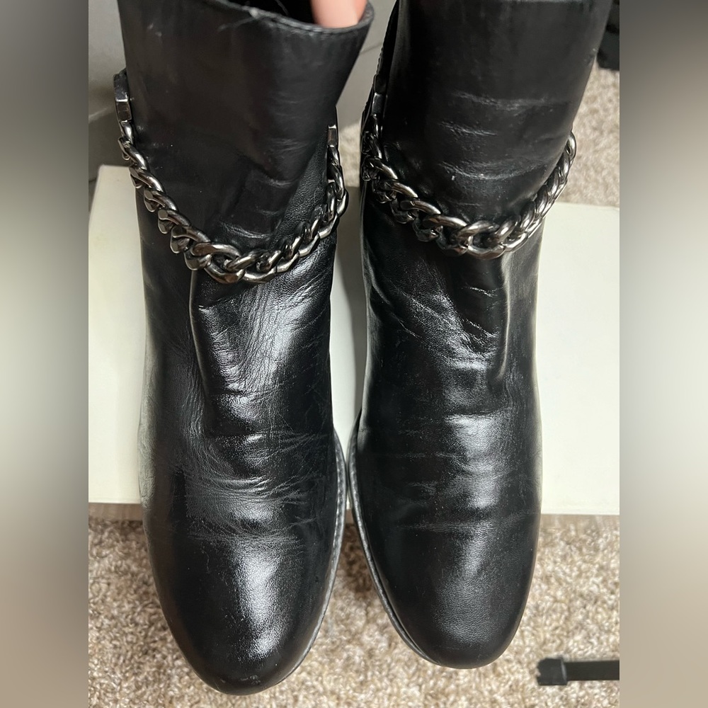 Stuart Weitzman Leather Chainlink Ankle Boots Black